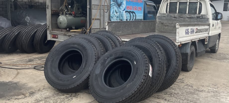 Lý do bạn nên chọn Vá Vỏ Lưu Động Chiến Cứu Hộ